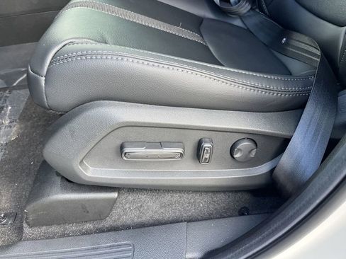 New 2025 Honda Pilot EX-L image 11