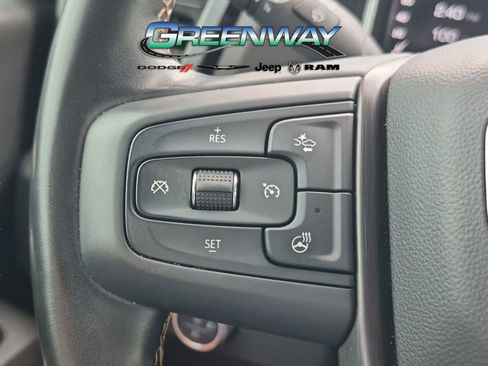 Used 2025 GMC Sierra 2500 AT4 w/ AT4 Premium Plus Package AWD/4WD image 12