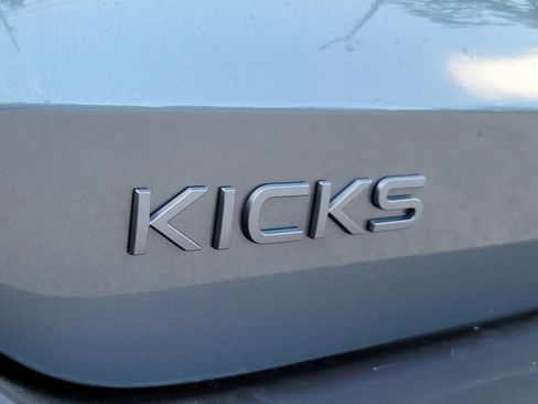 New 2025 Nissan Kicks SV w/ Charging Package image 11