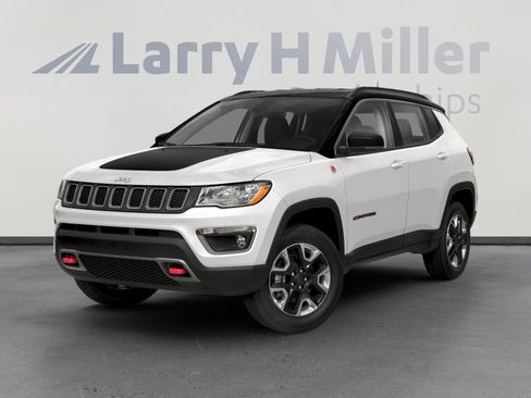 Used 2020 Jeep Compass Trailhawk AWD/4WD image 1