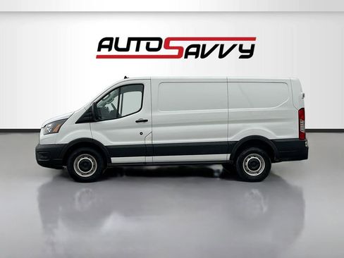 Used 2023 Ford Transit 150 Low Roof RWD image 4