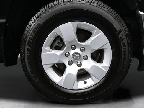 Used 2023 RAM 1500 Big Horn AWD/4WD image 25