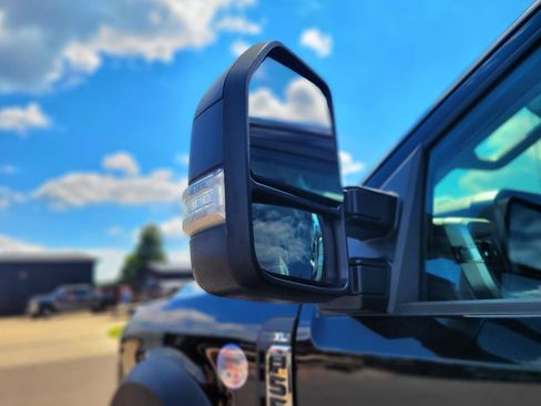 Used 2024 Ford F550 4x4 Crew Cab Super Duty image 15