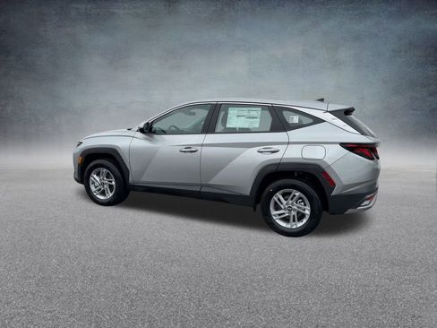 Certified 2025 Hyundai Tucson SE image 15