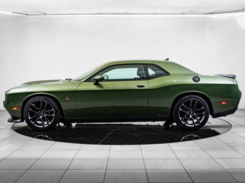 Used 2022 Dodge Challenger R/T Scat Pack image 12