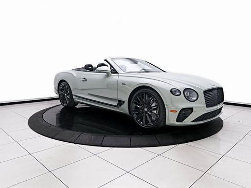 Used 2024 Bentley Continental GT Speed image 22