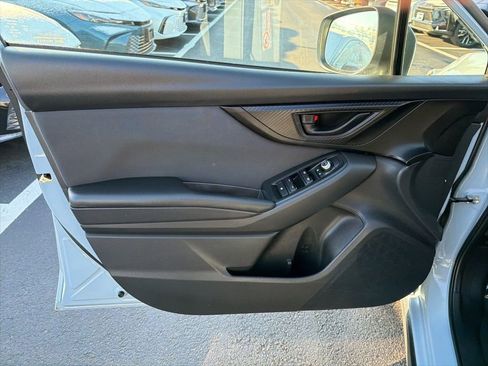 Used 2020 Subaru Crosstrek 2.0i Premium AWD/4WD image 17