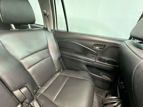Used 2017 Honda Pilot EX-L image 14