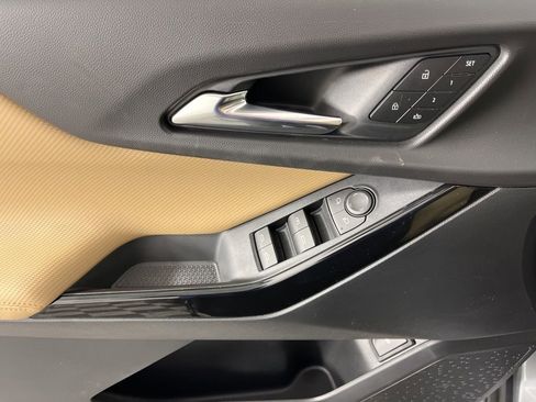 New 2026 Chevrolet Equinox ACTIV w/ Convenience Package III FWD image 27
