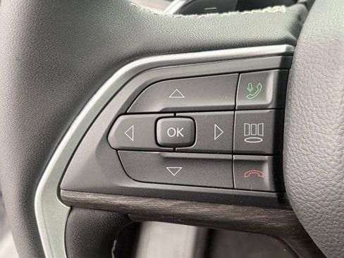 New 2026 Jeep Grand Cherokee Altitude AWD/4WD image 17