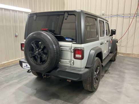 Used 2023 Jeep Wrangler Sport image 22