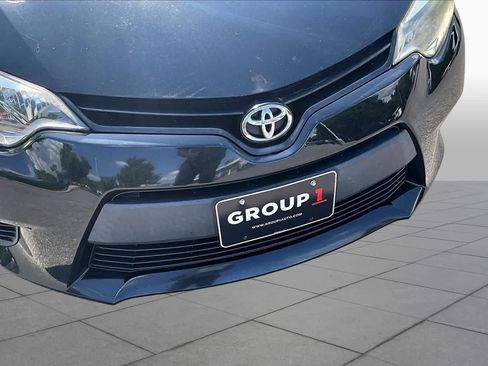 Used 2014 Toyota Corolla LE FWD image 29