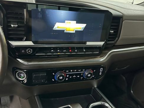 Used 2024 Chevrolet Silverado 1500 RST w/ Convenience Package II AWD/4WD image 19