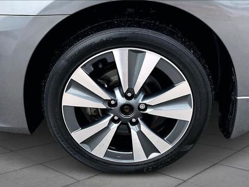 Certified 2019 Nissan Sentra SV w/ Special Edition Package image 11