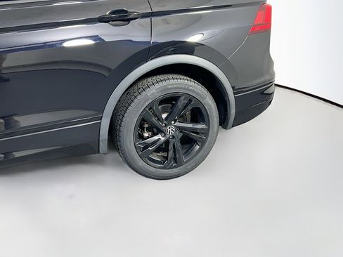 Used 2023 Volkswagen Tiguan SE R-Line AWD/4WD image 30