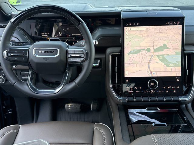 New 2026 GMC Yukon Denali Ultimate w/ LPO, Floor Liner Package AWD/4WD image 10