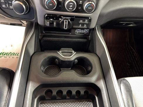 Used 2022 RAM 1500 Big Horn AWD/4WD image 15