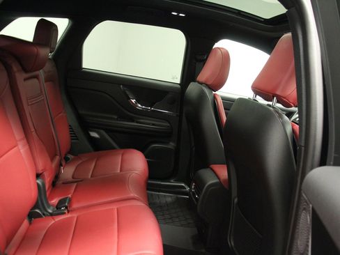 Used 2024 Lincoln Corsair Grand Touring w/ Equipment Group 301A image 18