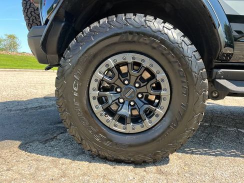 Used 2025 Ford Bronco Raptor AWD/4WD image 14