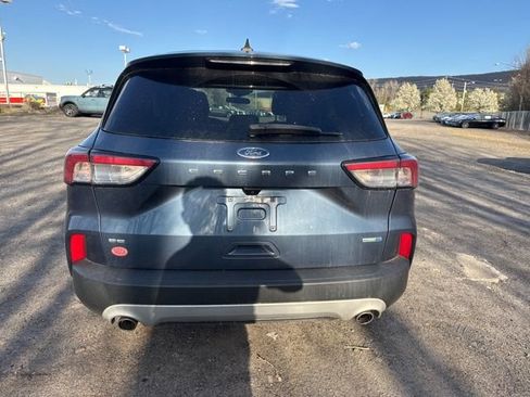 Used 2020 Ford Escape SE image 6