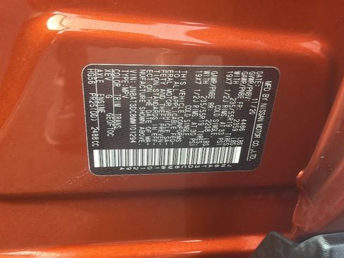 Used 2021 Nissan Rogue Platinum FWD image 42