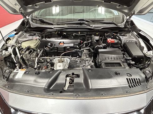 Used 2019 Honda Civic Sport image 13