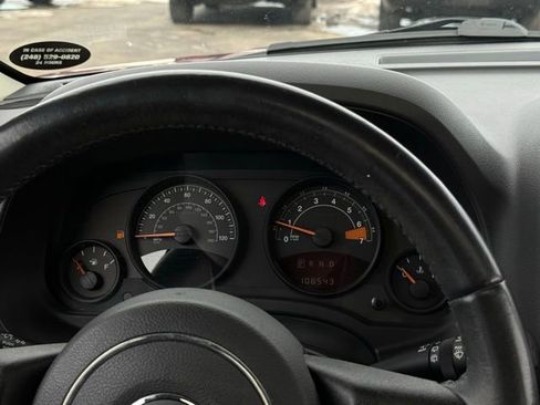 Used 2017 Jeep Patriot High Altitude image 7