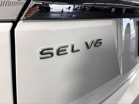 Used 2023 Volkswagen Atlas SEL Premium AWD/4WD image 13
