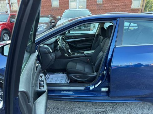 Used 2017 Nissan Maxima 3.5 S FWD image 10