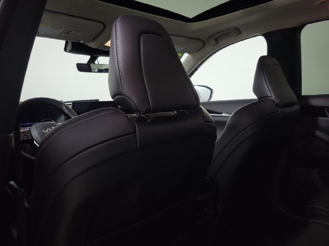 Certified 2024 INFINITI QX60 Pure AWD/4WD image 15