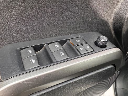 Used 2022 Toyota Tacoma SR5 image 14