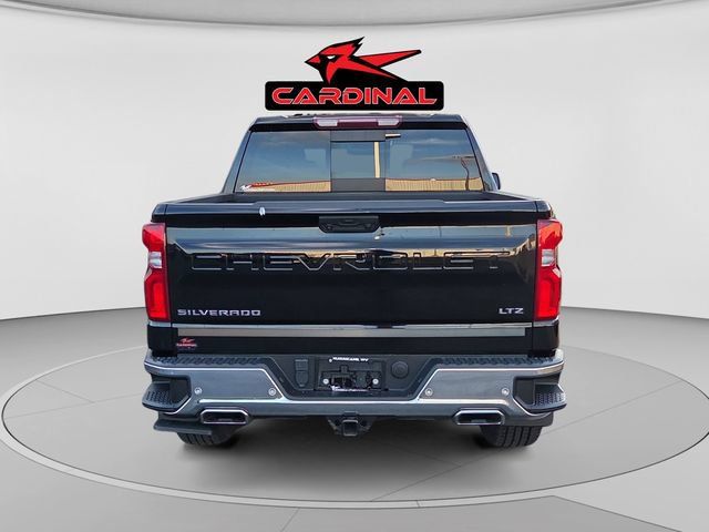 Used 2023 Chevrolet Silverado 1500 LTZ w/ LTZ Convenience Package II AWD/4WD image 4