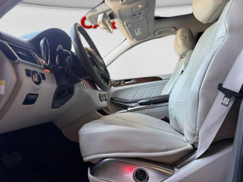 Used 2013 Mercedes-Benz GL 320 BlueTEC 4MATIC image 14