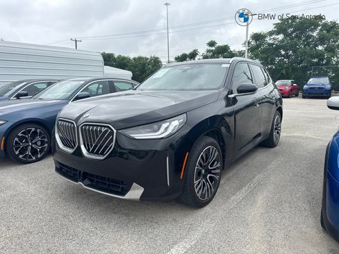 Certified 2025 BMW X3 xDrive30 w/ Convenience Package AWD/4WD image 1