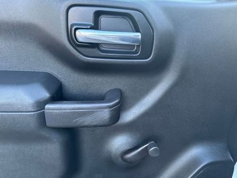 Used 2019 GMC Sierra 1500 2WD Regular Cab image 25