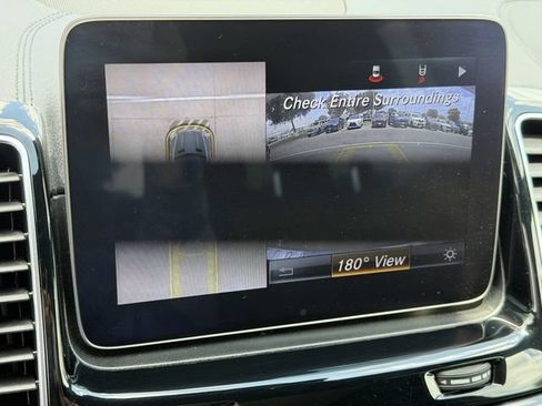 Used 2019 Mercedes-Benz GLS 450 4MATIC image 17