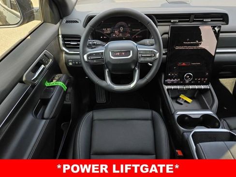 New 2026 GMC Terrain Elevation w/ Elevation Premium Package image 4