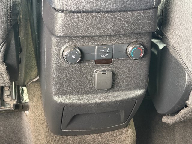 Used 2017 Ford Explorer XLT FWD image 25