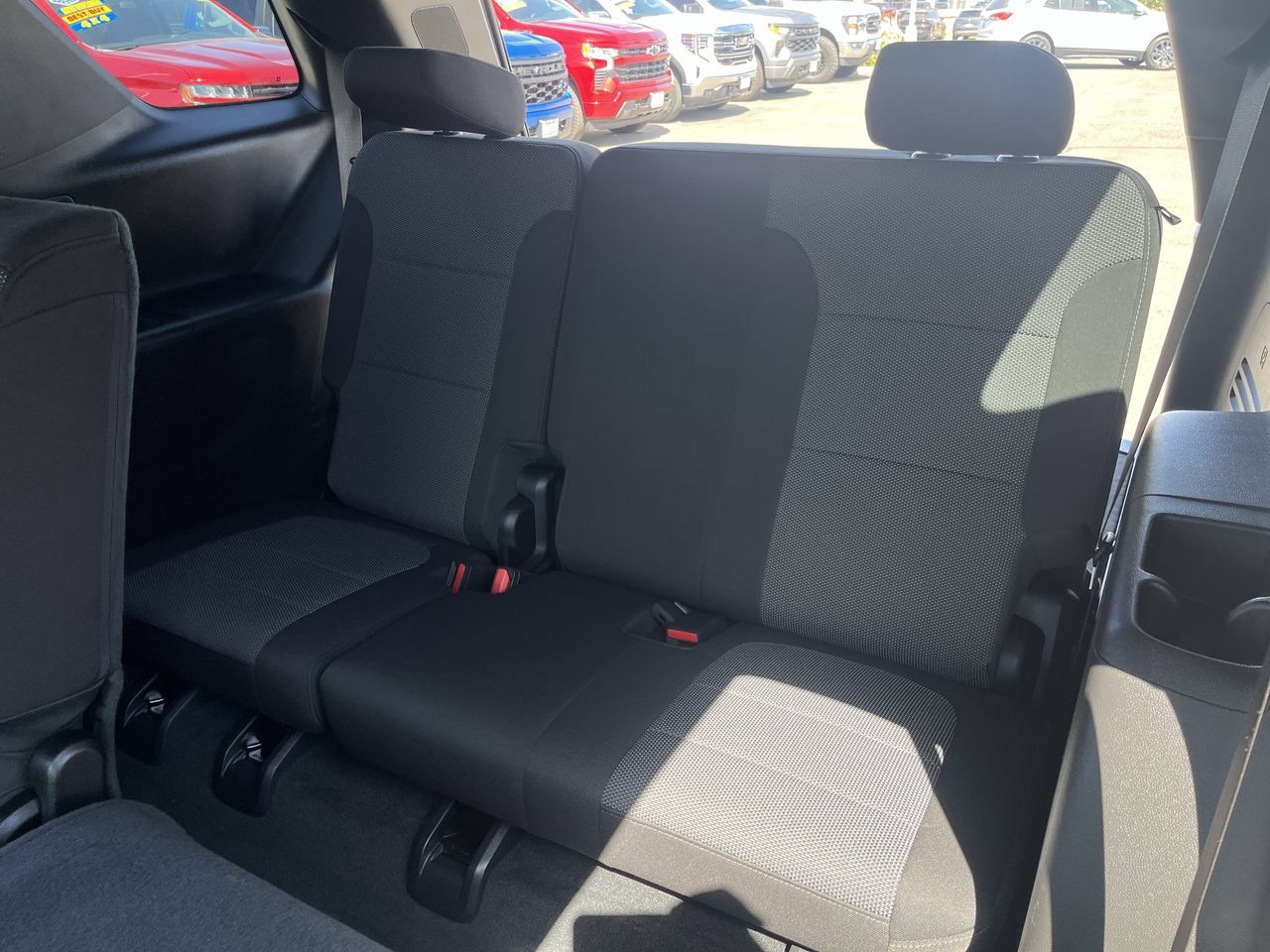 Used 2023 Chevrolet Traverse LT w/ LPO, Cargo Package FWD image 32