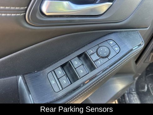 Used 2023 Nissan Rogue SV w/ SV Premium B Package image 13