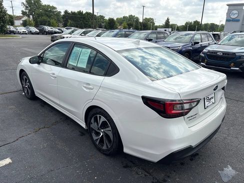 Certified 2025 Subaru Legacy Premium AWD/4WD image 5