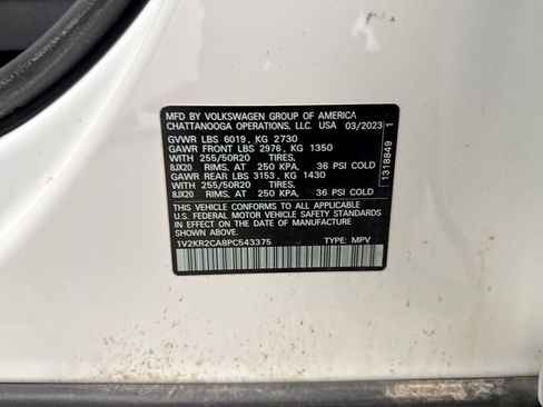 Used 2023 Volkswagen Atlas SE w/ Panoramic Sunroof Package image 11