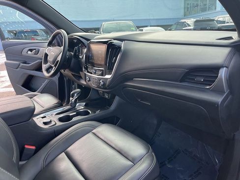 Used 2023 Chevrolet Traverse LT image 63