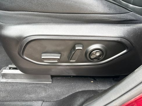 Used 2024 Jeep Grand Cherokee Limited 4xe image 12