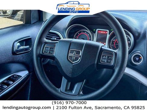 Used 2014 Dodge Journey SXT w/ Flexible Seating Group image 14