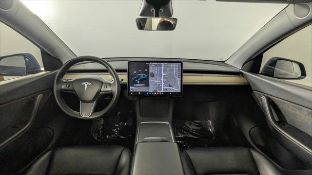 Used 2021 Tesla Model Y Long Range AWD/4WD image 26