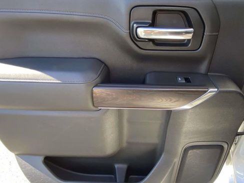 Used 2019 GMC Sierra 1500 SLT w/ SLT Premium Plus Package image 13