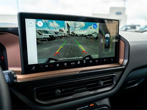 New 2026 Ford Bronco Sport Outer Banks w/ Outer Banks Tech Package+ AWD/4WD image 20