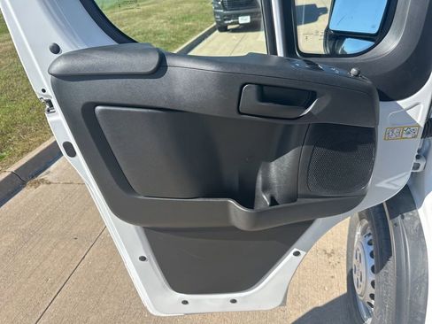 New 2025 RAM ProMaster 2500 w/ Convenience Group image 26