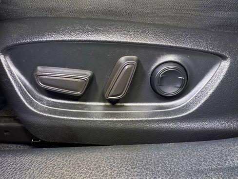 Used 2023 Toyota Camry LE image 21